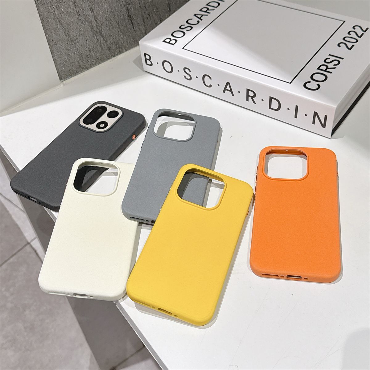 Capa Magnética de Luxo em Aren - Matte Hard Pc Back Case avaliação e preço